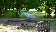 5. Ао. Кладбище. Воинское захоронение №7. Фото - Александр Хмыров, 30 июля 2025 г.
