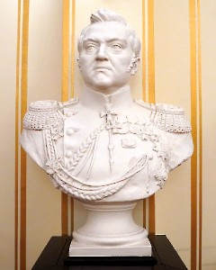 41. Бюст флотоводца, адмирала Лазарева Михаила Петровича (1788-1851). Центр культуры 'Mere' (Центр русской культуры), 29 ноября 2025 г. Фото- Александр Хмыров