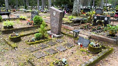 8. Кладбище Рауди. Могила Бродского Ю.А. (8.VII.1966 - 26.V.1986). Фото Александра Хмырова, 1 сентября 2025 г.