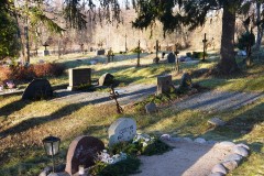 2021_11_14_2-08_Могила Ахто Рандма на кладбище Екатерининской церкви Леэзи