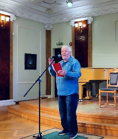 2024.05.21 - 1 - Poeticheskij vecher - 07 - Gena Ratai - 2