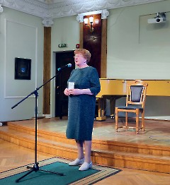 2024.05.21 - 1 - Poeticheskij vecher - 10 - Tatjana Treufeldt - 2