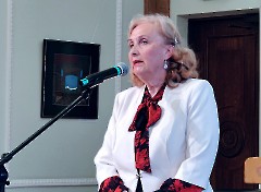 2024.05.21 - 1 - Poeticheskij vecher - 16 - Olga Tsuprina - 1