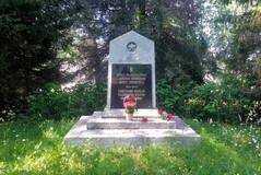 bratskayamogilasovetskikhvoinovpavshikhvovtorojmirovojvojnederevnyakujgatsiestoniya