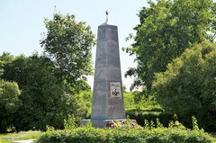 7-ida-viruskij-uezd-bratskaya-mogila-1-v-narve-4072013