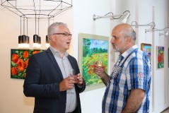 Выставка Владимира Бачу «Suvi aias ja aasal»