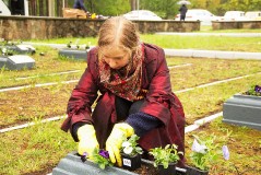 Субботник на Кладбище Эстонского стрелкового корпуса 7 мая 2019 г.