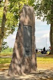 Памятник генерал-фельдмаршалу Х.А. Миниху в Луунья