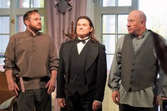 Каждое посещение театра - это праздник