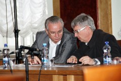 ПОЛЯКОВ Юрий Тимофеевич