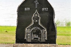 Памятник православному храму Святой Богоматери и кладбищу в Муствеэ