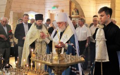 Освящение мемориальной доски в память о моряках, погибших во время Таллинского перехода