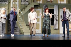 «Шум за сценой» - новая постановка Русского Театра