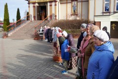 В храме Нарвской иконы Божией Матери