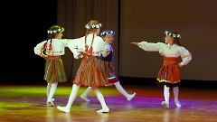 030. В Нарве стартовал фестиваль «Танцевальная мозаика». ДК Ругодив, 15 марта 2025 г. Фото - Александр Хмыров