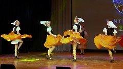 056. В Нарве стартовал фестиваль «Танцевальная мозаика». ДК Ругодив, 15 марта 2025 г. Фото - Александр Хмыров