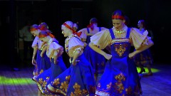 106. В Нарве стартовал фестиваль «Танцевальная мозаика». ДК Ругодив, 15 марта 2025 г. Фото - Александр Хмыров