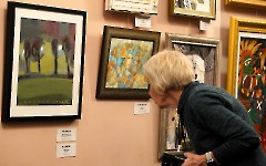 24. Открытие выставки «Музыка зимних праздников» в Театральной галерее. 6 ноября 2025 г. Фото- Александр Хмыров