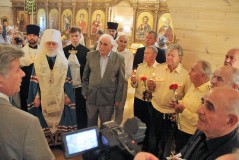 Освящение мемориальной доски в память о моряках, погибших во время Таллинского перехода