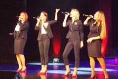 Прекрасное далеко на сцене Центра Русской Культуры