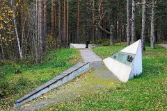 Клоога. Братская могила жертв террора