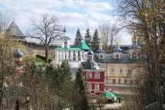 Свято‑Успенский Псково‑Печерский монастырь