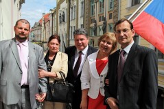 МАТРОСОВА-ЗЫБИНА Людмила