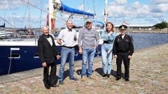 На таллинском рейде отдали дань памяти погибшим морякам