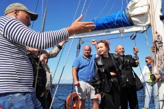 На таллинском рейде отдали дань памяти погибшим морякам