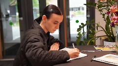 33. Открытие персональной выставки Людмилы Тэйлор. Культурный центр Кaja, 19 июня 2025 г. Фото- Александр Хмыров