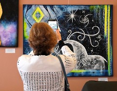 08. Открытие выставки Инны Тюриковой  «M.ART». Нарва, ДК «Ругодив», 23 августа 2025 г. Фото- Александр Хмыров