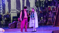 Большая Рождественская ёлка в Центре культуры «Мере»