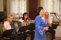 Фольклорный концерт «Песенные мостки»