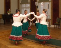 Фольклорный концерт «Песенные мостки»