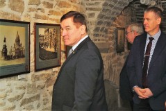 В Нарве открылась фотовыставка «Великие храмы Санкт-Петербурга»