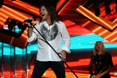 Концерт «Золотой хит» закончился на рассвете