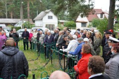 Церемония у памятника морякам с эсминца «Карл Маркс»
