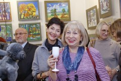 С открытия выставки Владимира Бачу «Времена года»