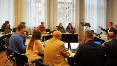 Нарве навязали ксенофобский лозунг