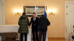 Проживающие в Эстонии российские граждане голосуют в Посольстве РФ в Таллине 