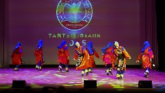 071. В Нарве стартовал фестиваль «Танцевальная мозаика». ДК Ругодив, 15 марта 2025 г. Фото - Александр Хмыров