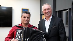 50. Открытие юбилейной выставки Сергея Волочаева. Центр культуры Kaja, 27 октября 2025 г. Фото- Александр Хмыров